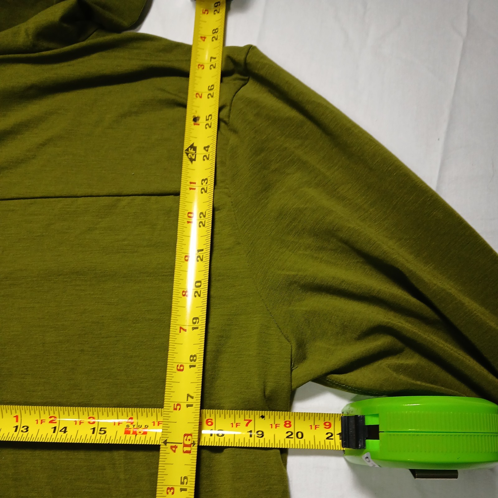 The North Face Adventure Sun Hoodie Mens NWTs Large Olive Flash Dry Thumbholes