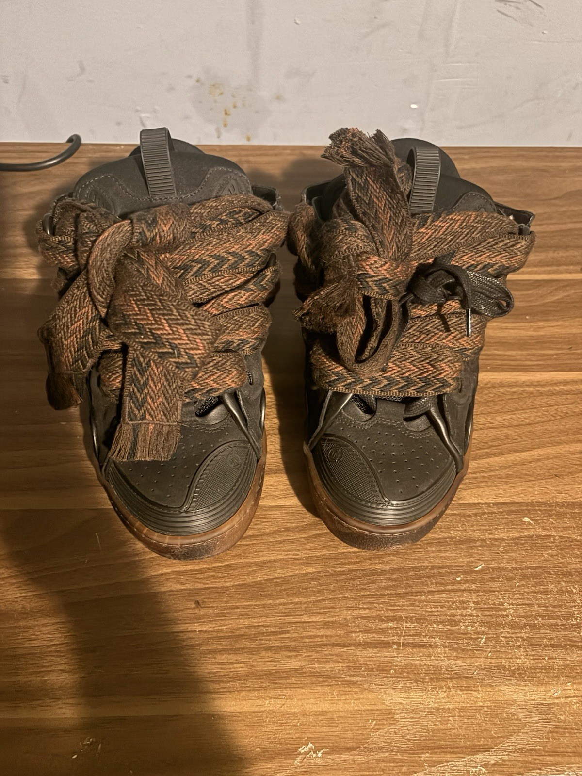 Lanvin Curb (tortoise Effect) Size 5 .comes With Box And Bag.