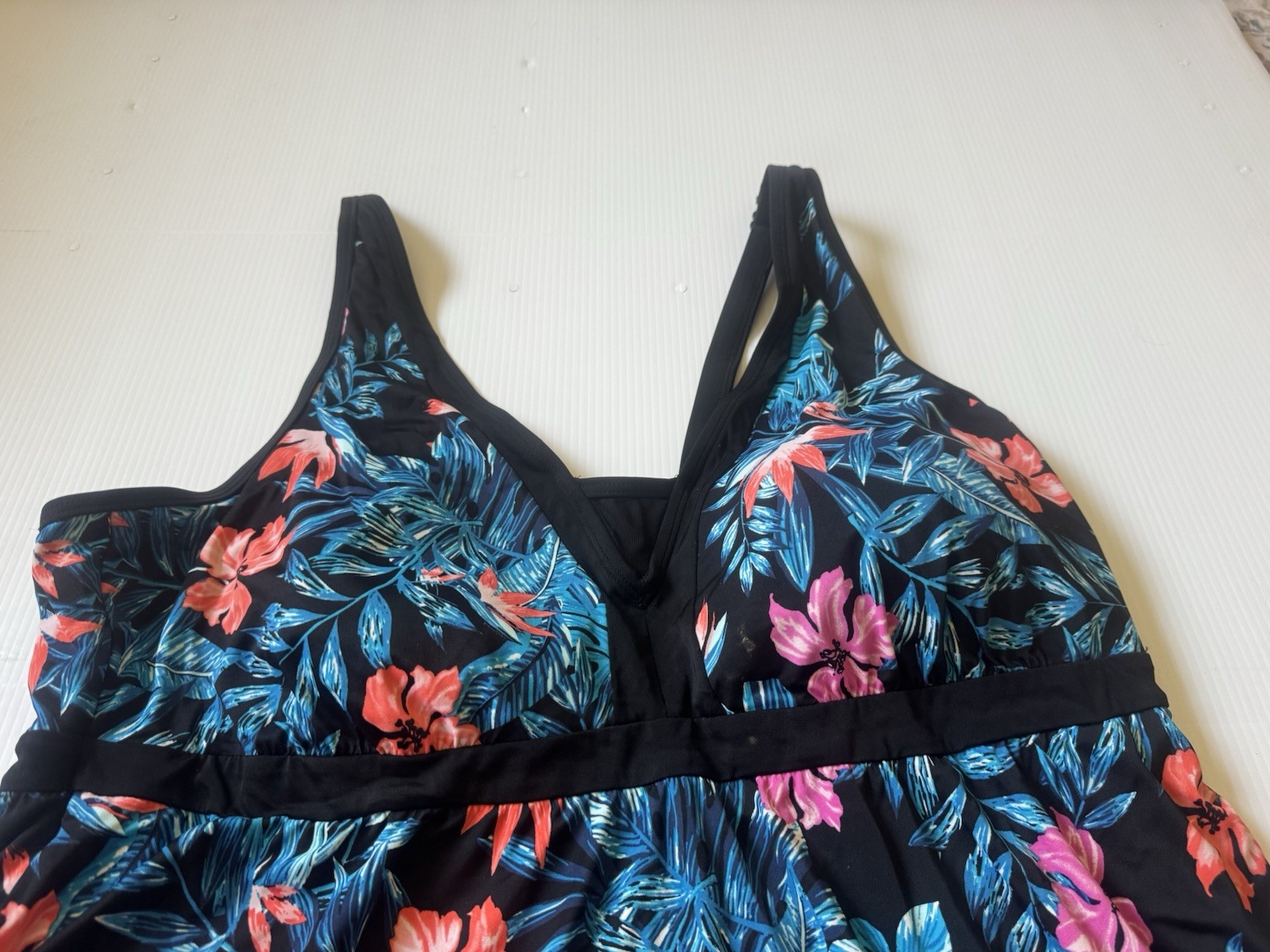 Women’s Plus Size Swim Dress One Piece Swimsuit Floral Tropical Size Unknown