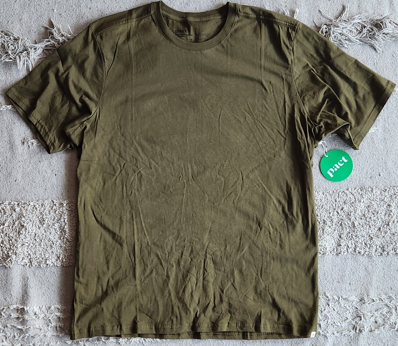 New Pact 100% Organic Cotton Short Sleeve T-Shirt, Men’s L, Army Green