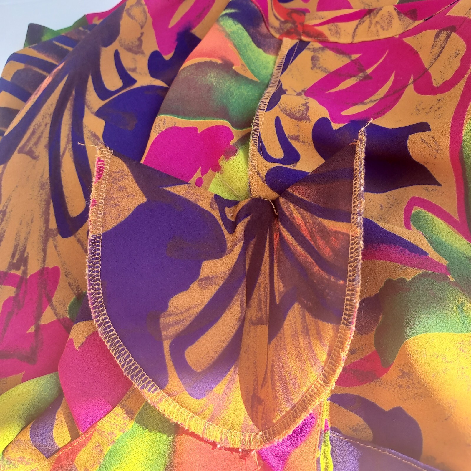 Vintage 80’s Nicola Vivid Autumn Abstract Floral Blouse Shoulder Pads Buttons