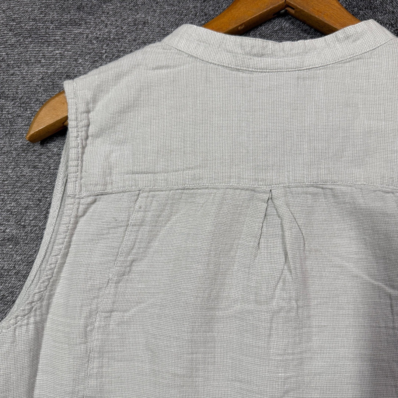 Nau Vest Organic Cotton Hemp Size L Beige Sleeveless Button Front Top