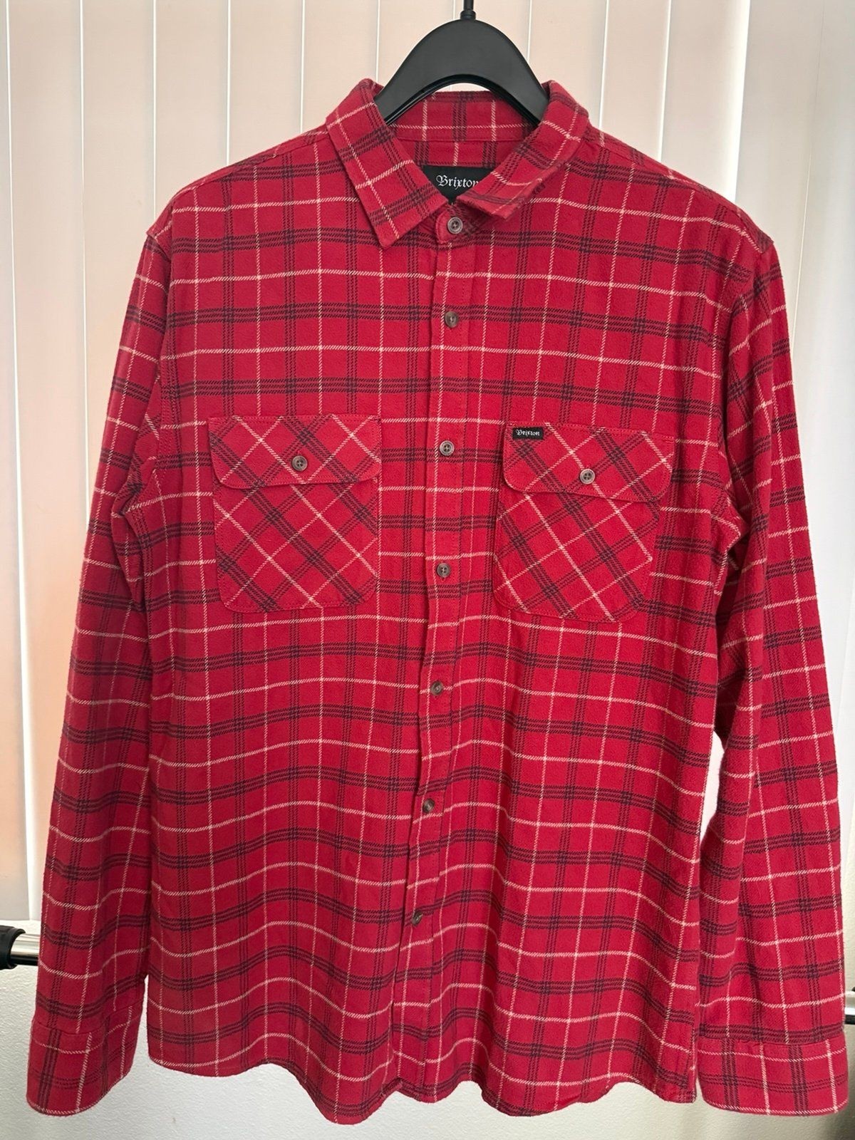 NWOT Men’s Brixton Bowery Red & Black Flannel Button Up Shirt Size Large