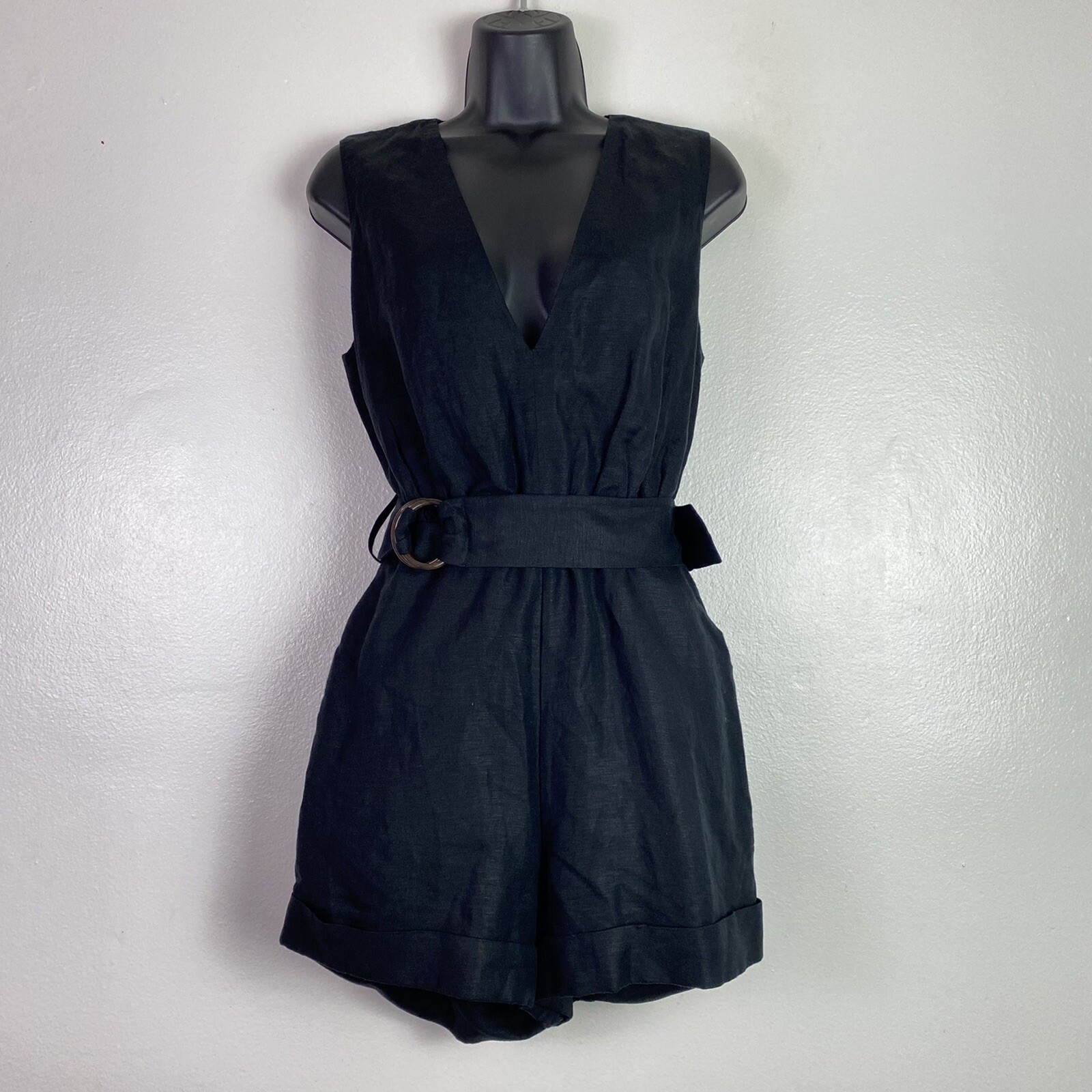 Revolve Fame and Partners Cuffed V Neck Black Linen Romper Size US 4 Eu 36 Au 8
