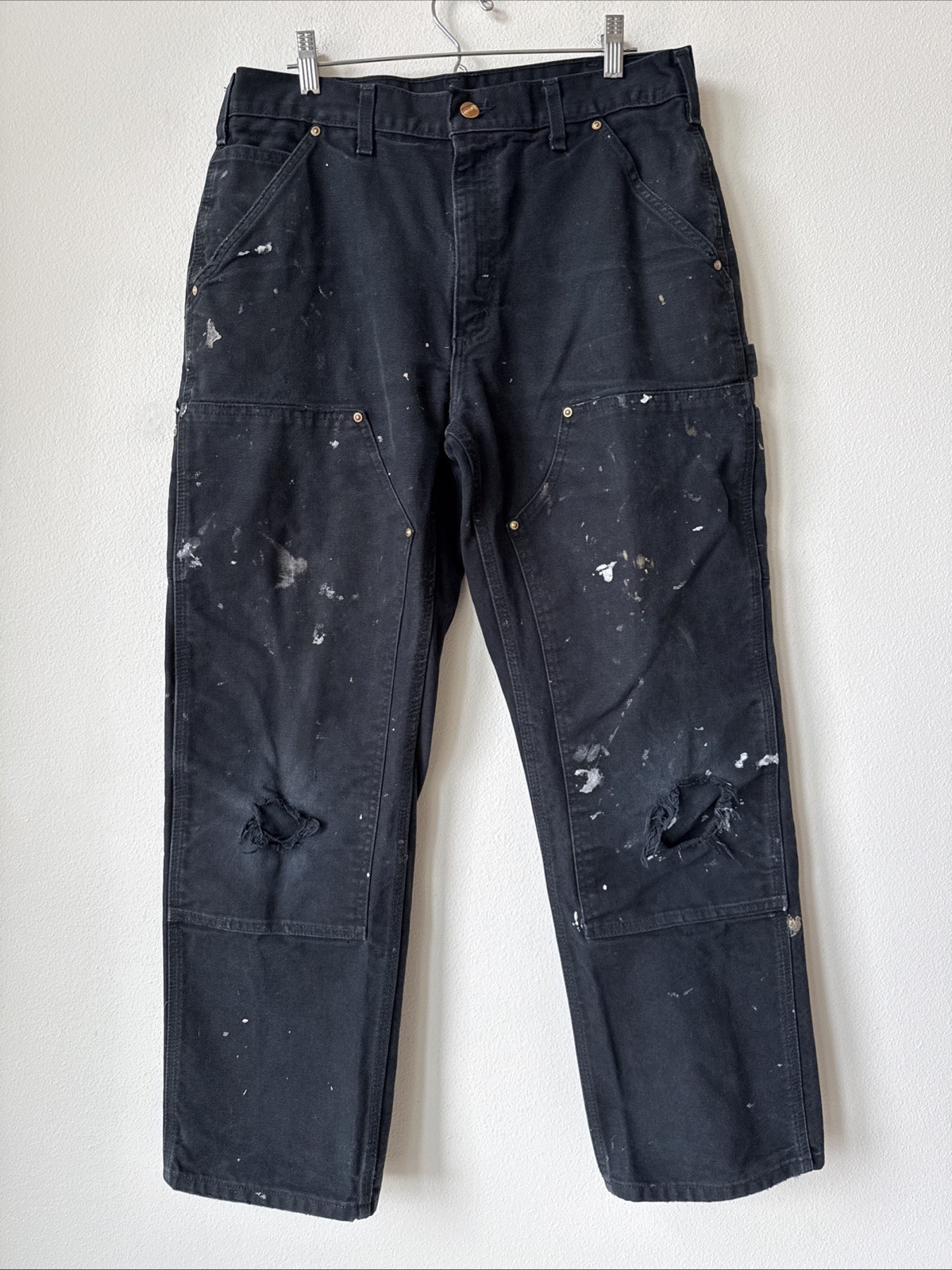 THRASHED Carhartt B01 BLK Dungaree Fit Double Knee Duck Jean 33X30 Work Distress