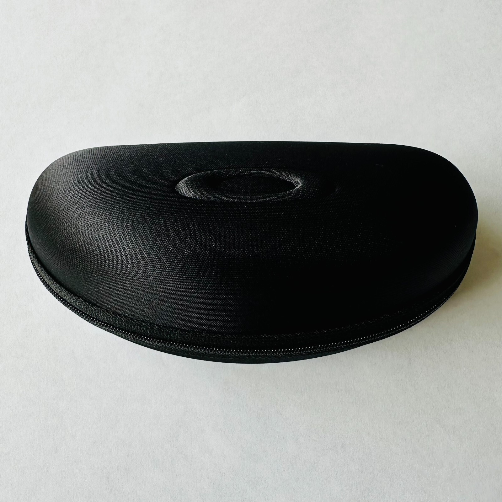 Authentic Oakley Turbine Rotor Soft Vault Sunglass Case Black Hollow Zippered