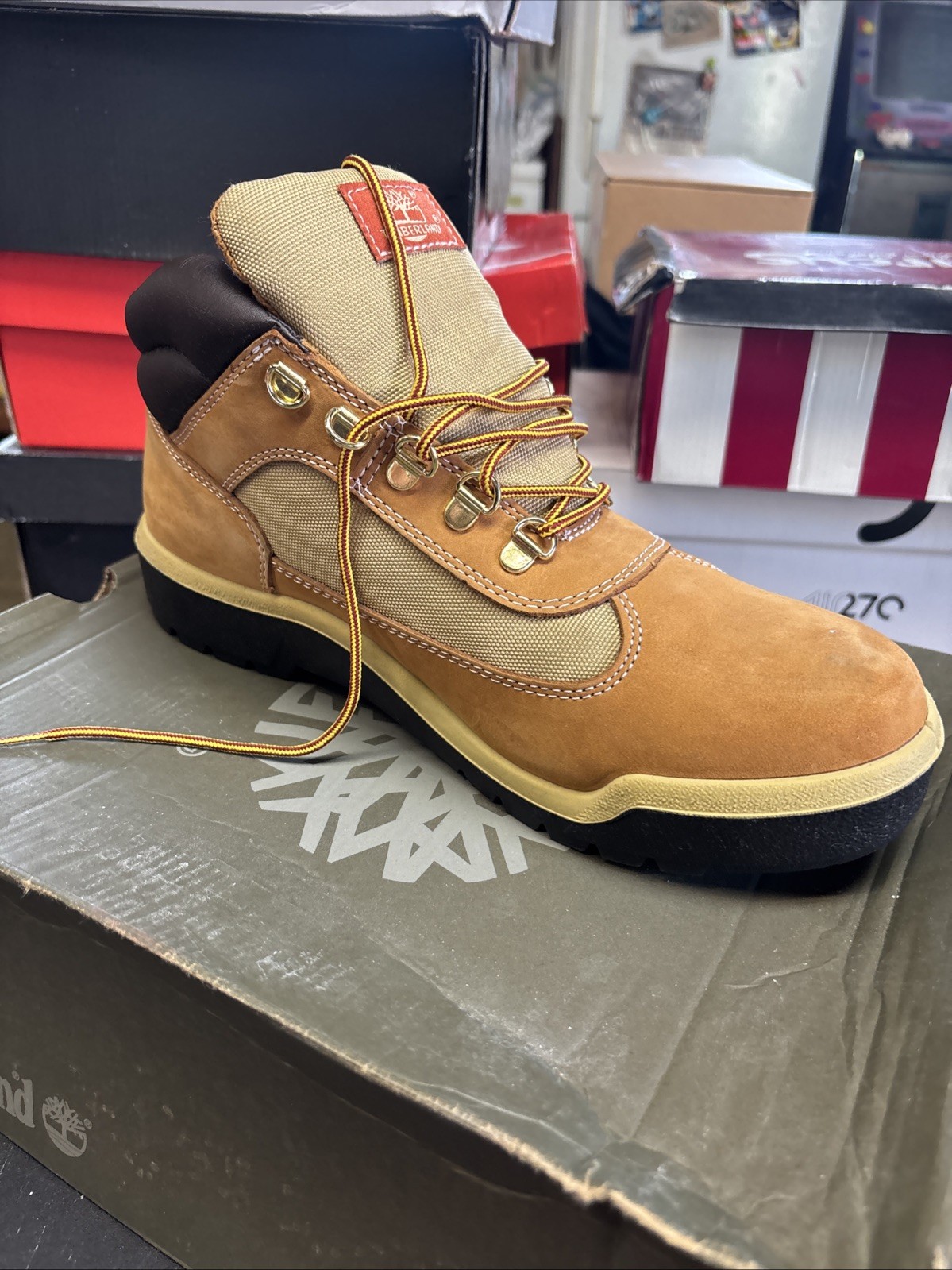 Men’s Size 10 M Timberland Field Boots Wheat/Brown In Original Box