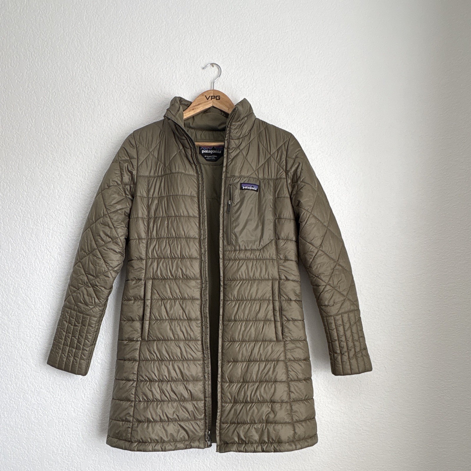 Patagonia Radalie Women’s M Green Insulated Full-Zip Mid-Length Puffer Jacket