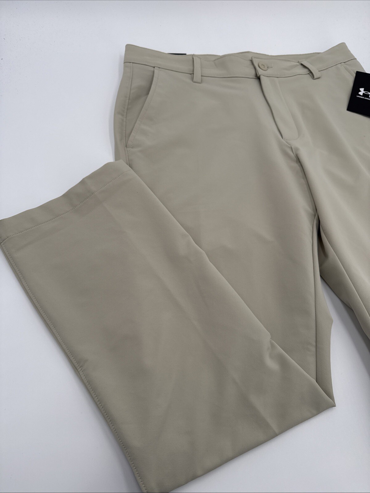 $70 Under Armour Men’s Wicking Tech Golf Pants-Khaki -Size: 34W 30L- New Tags