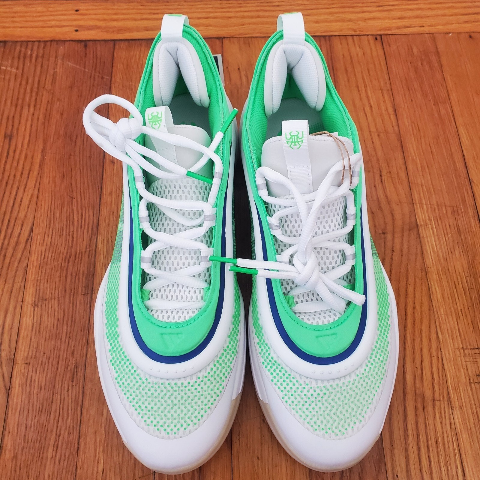 Unisex Adidas D.O.N Issue 6 Basketball Shoes Sneakers Size 11 Men 12 Women