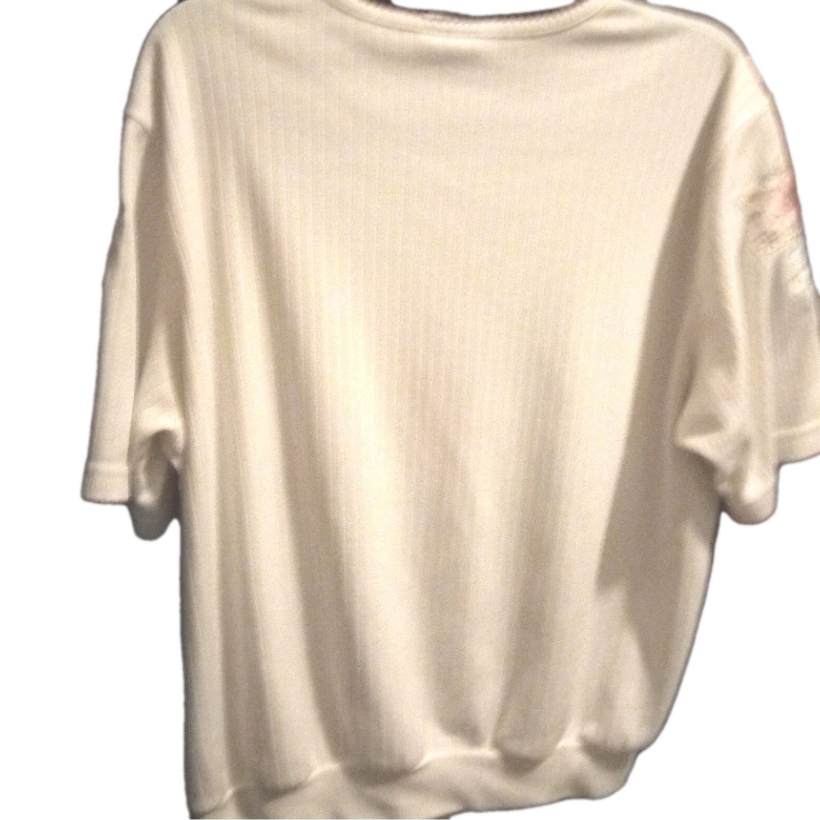 BonWorth Flowered neck line V-Neck, XL Polyester & Cotton Blend. Wash Cold.
