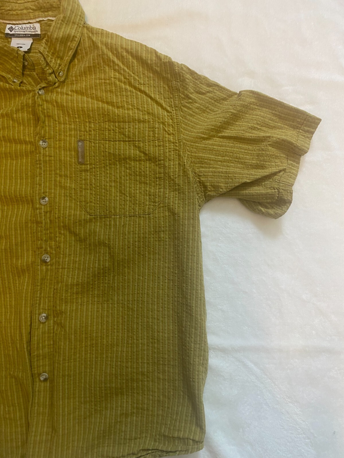 Columbia Sportswear Men’s L Mustard/Multi Color Check Button Down Seersucker