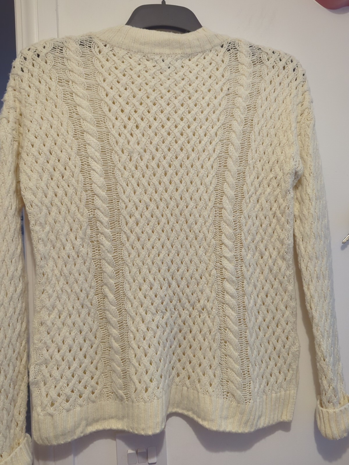 “SPAO” Teen-Unisex Lge Knit Jumper. Beige. M. 52cm p to p. 58cm long. arm 50cm