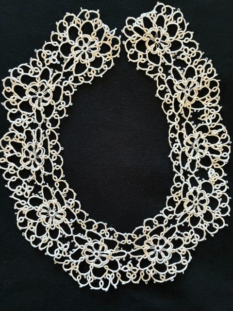Off-White Lace Collar, Victorian Style Hand Tatted, Vintage