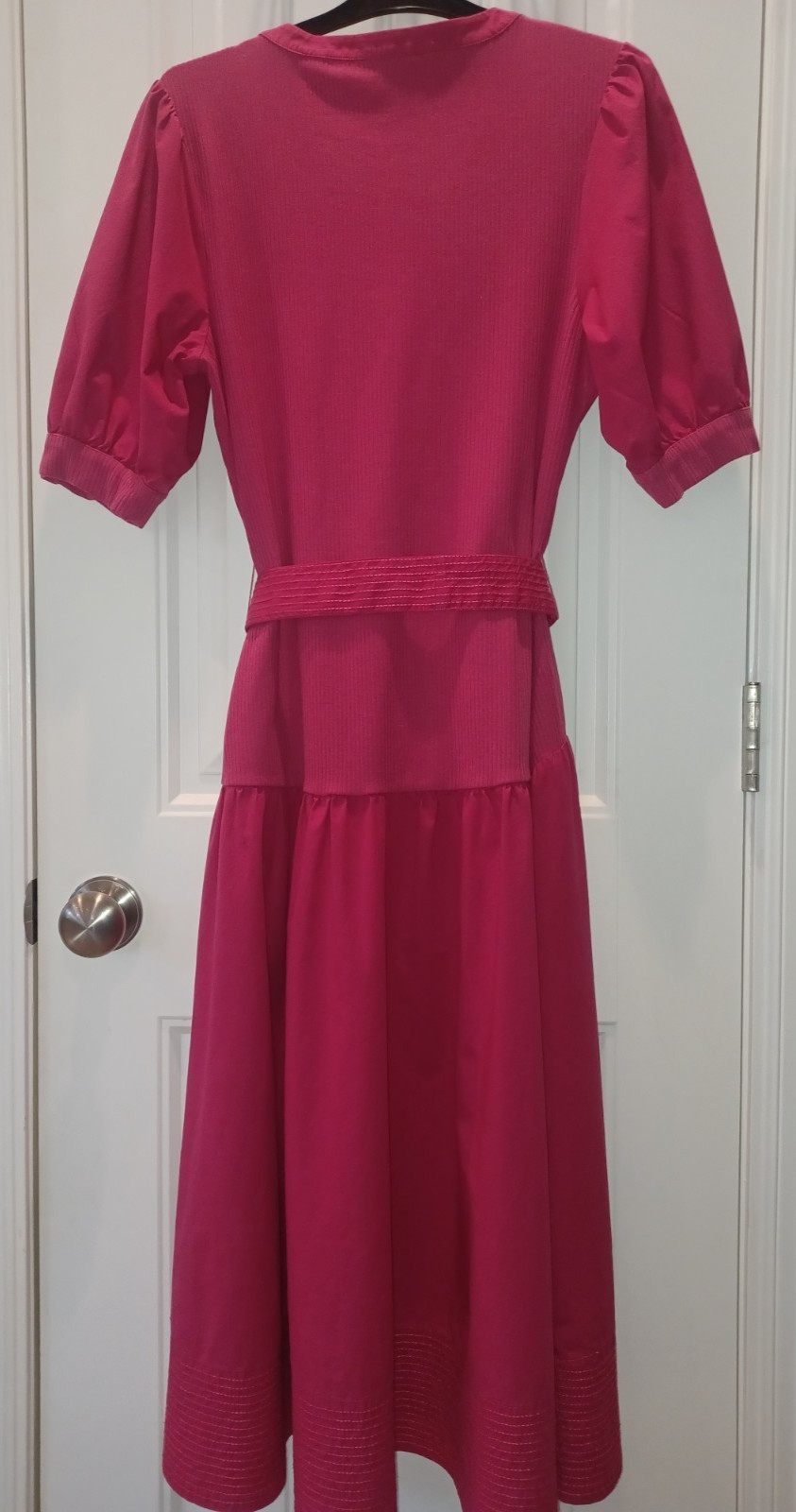 Ladies Draper James “Celeste” Mixed Media Dress Raspberry Pink Size Med. EUC!