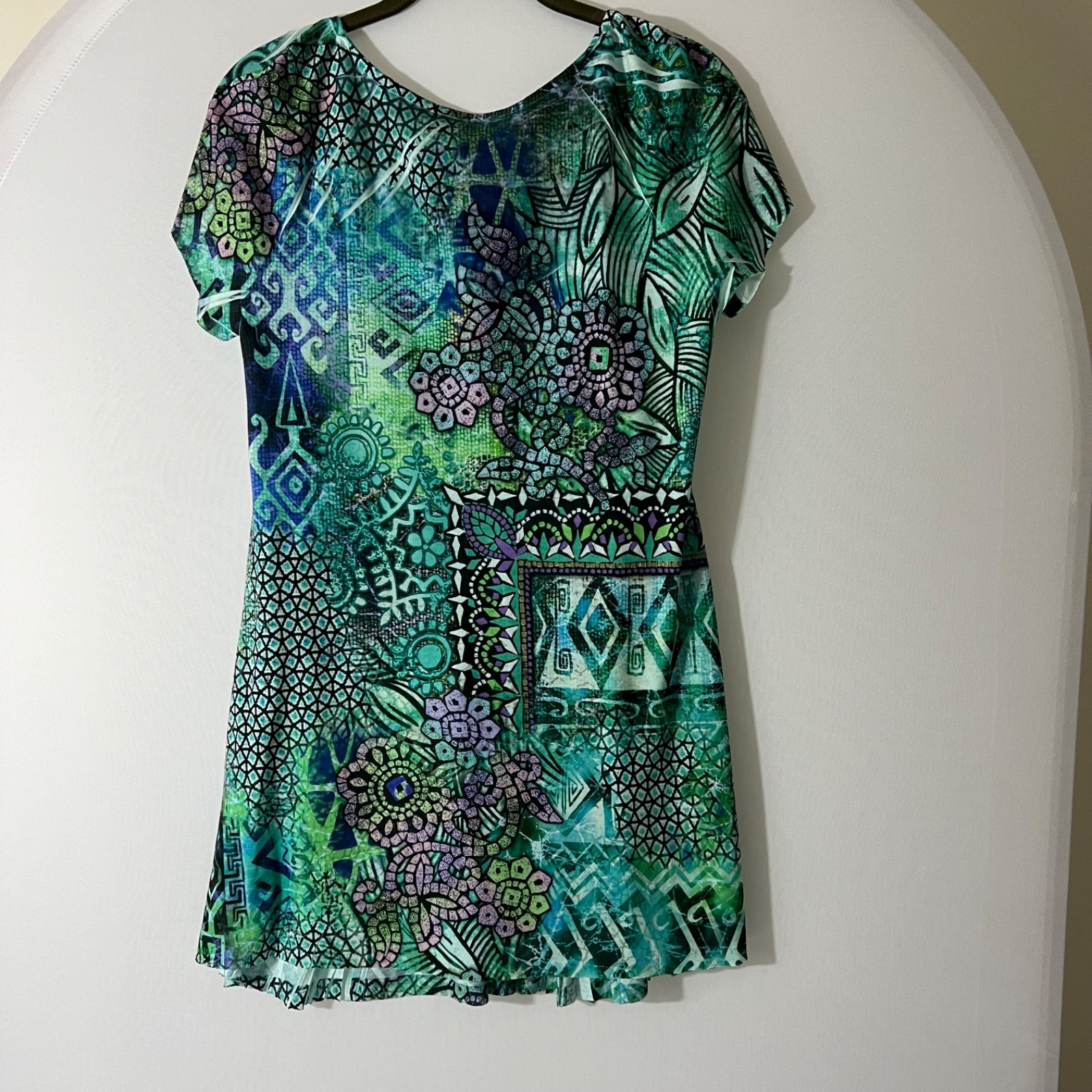 B.L.E.U. Women Tunic Top Sz PL Embellish Rhinestones Cap Sleeve Boho Multi NWT