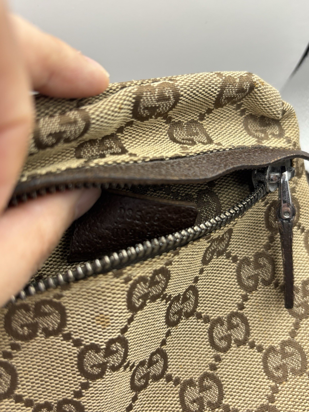 GUCCI Auth GG Waist Pouch shoulder Bumbag Belt Bag Fanny Pack Vintage