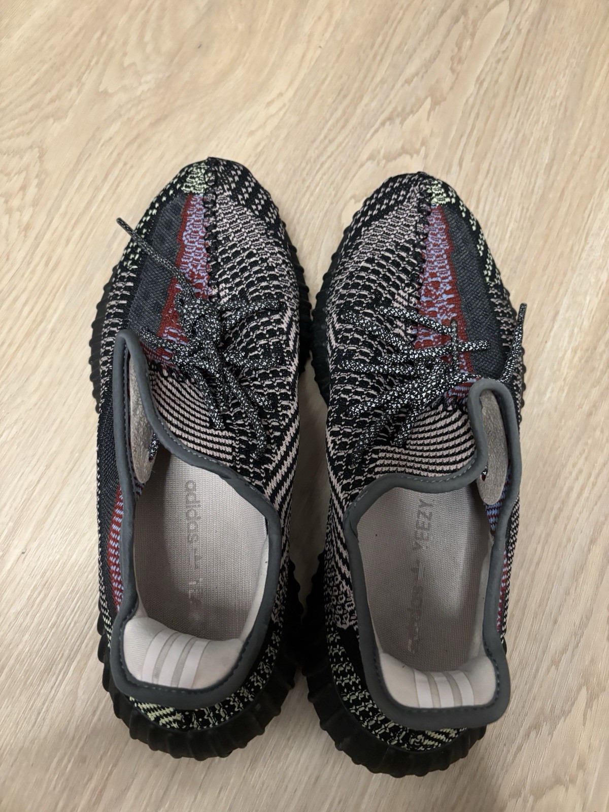 adidas Yeezy Boost 350 V2 Yecheil Non-Reflective Low Top Primeknit FW5190