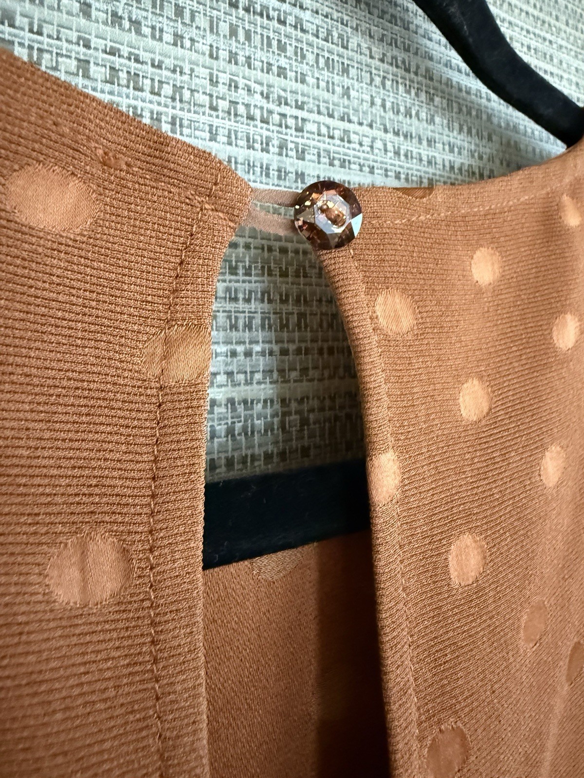 RACIL Copper Swiss Dot Silk-Blend Blouse Elegant Jewel Keyhole Back Size Small
