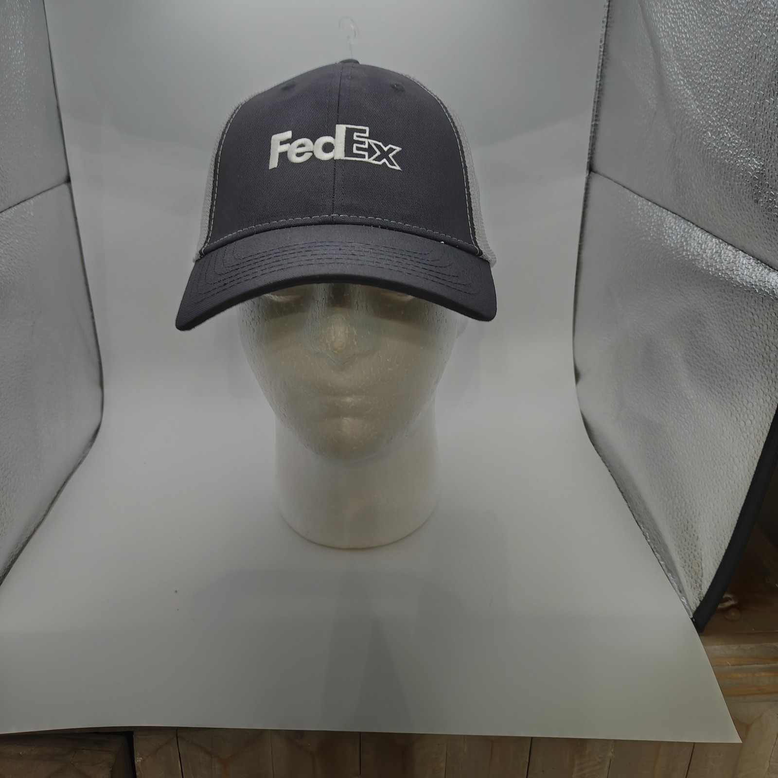 FedEx Logo Mesh Snapback Adjustable Size RG-M Trucker Hat Cap Navy Black