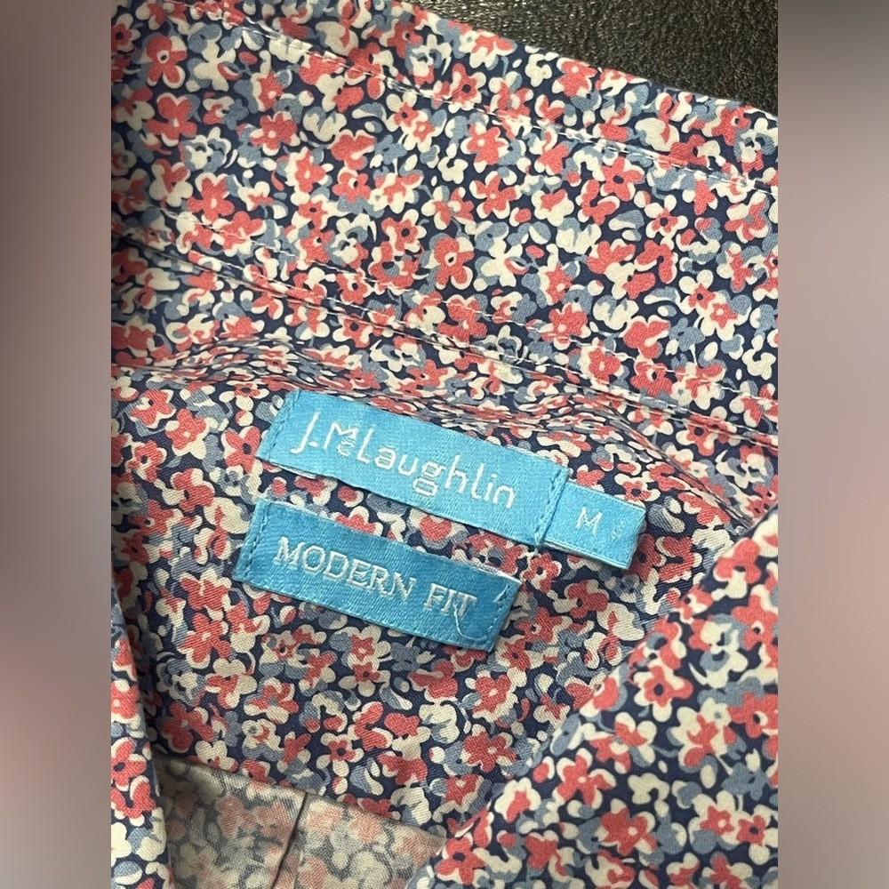 J. McLaughlin modern fit floral print shirt M