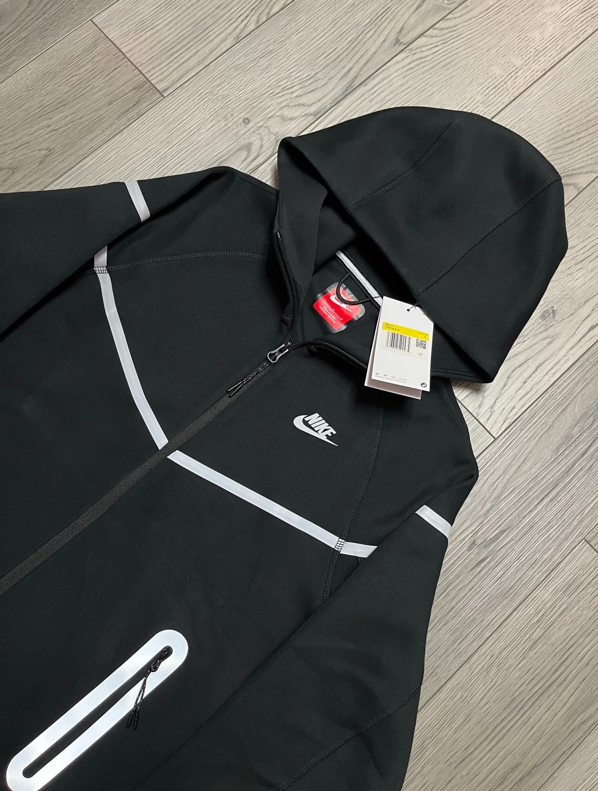 Size Small – Nike Tech Black Reflective Full-Zip Hoodie & Joggers FREE SHIPPING