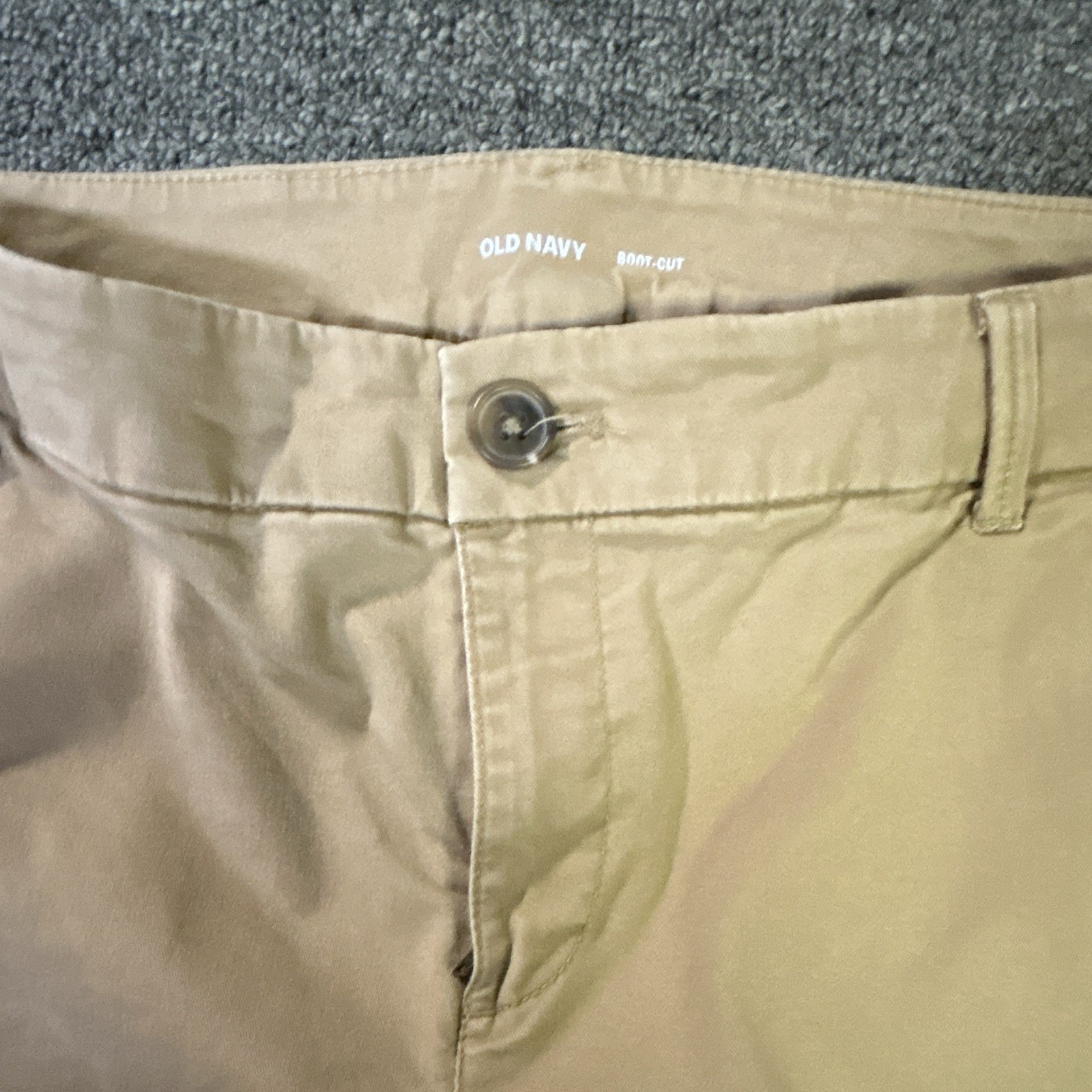 Old Navy Women’s Beige Bootcut Chino Pants Stretch Twill Pockets 32 Inseam
