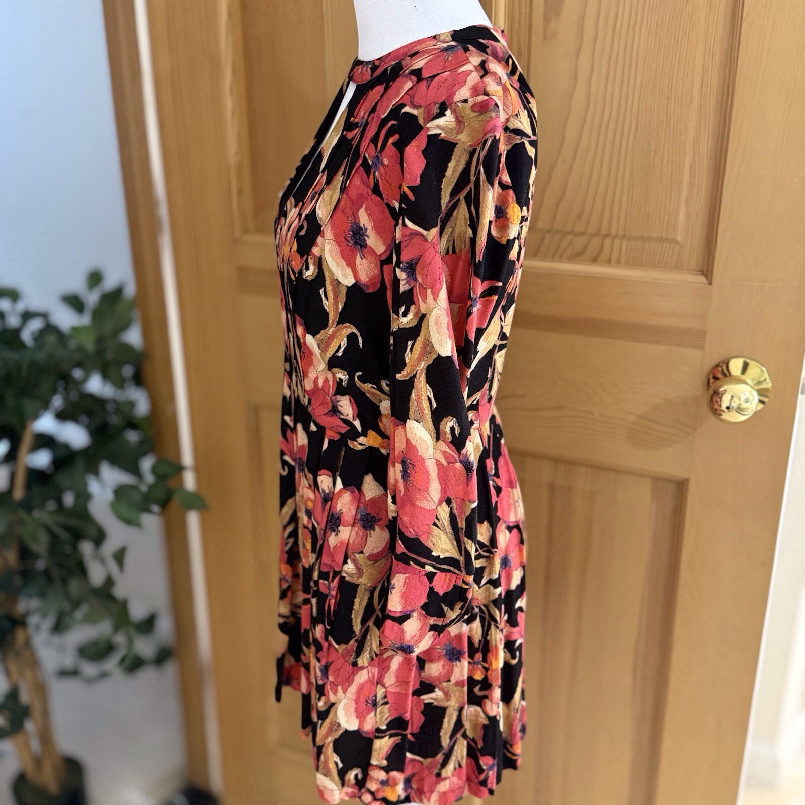 Free People Tegan Mini Dress 4 Floral Print Long Bell Sleeve Keyhole Black Coral