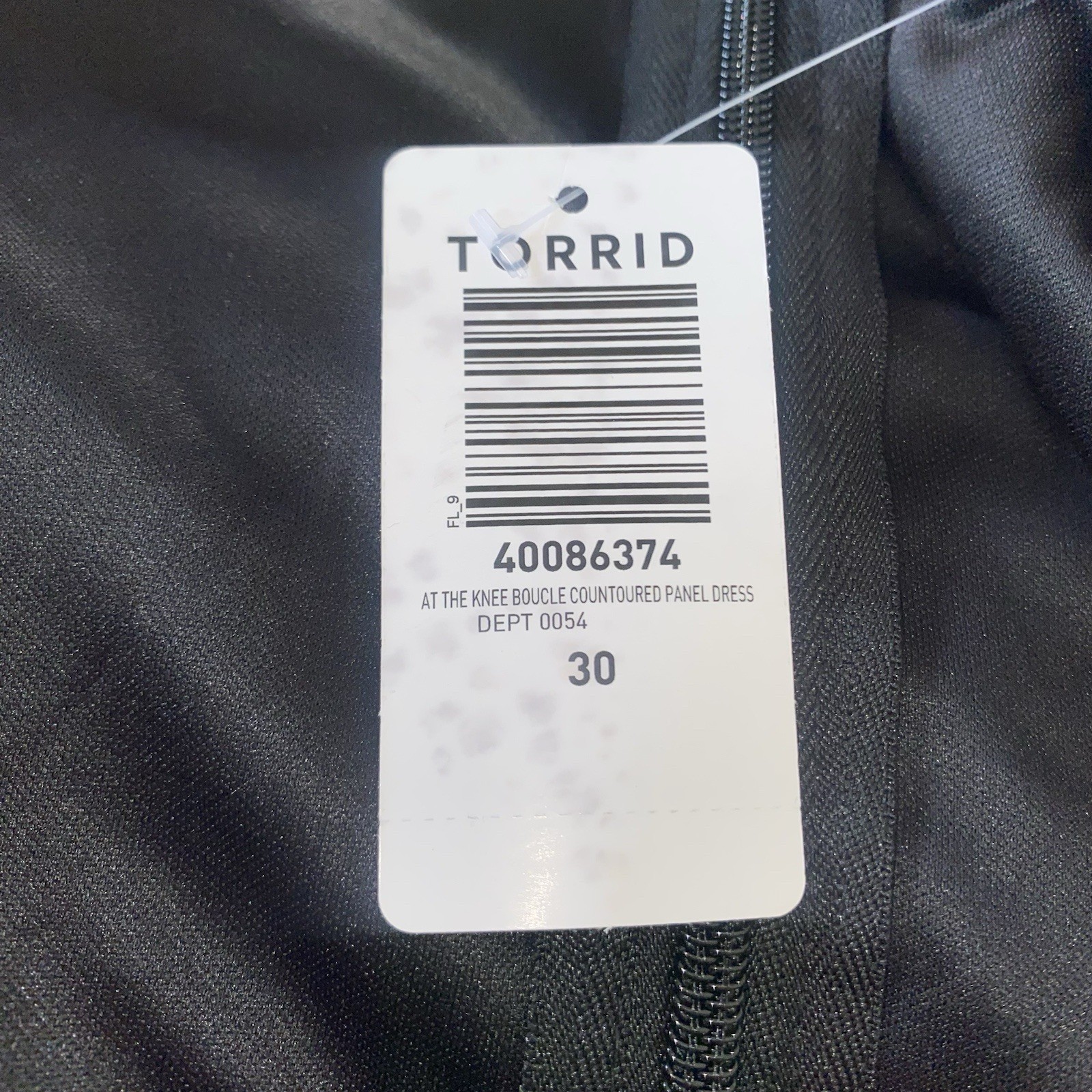 Torrid AT THE KNEE BOUCLE CONTOURED PANEL DRESS Womens Size 30 Black White