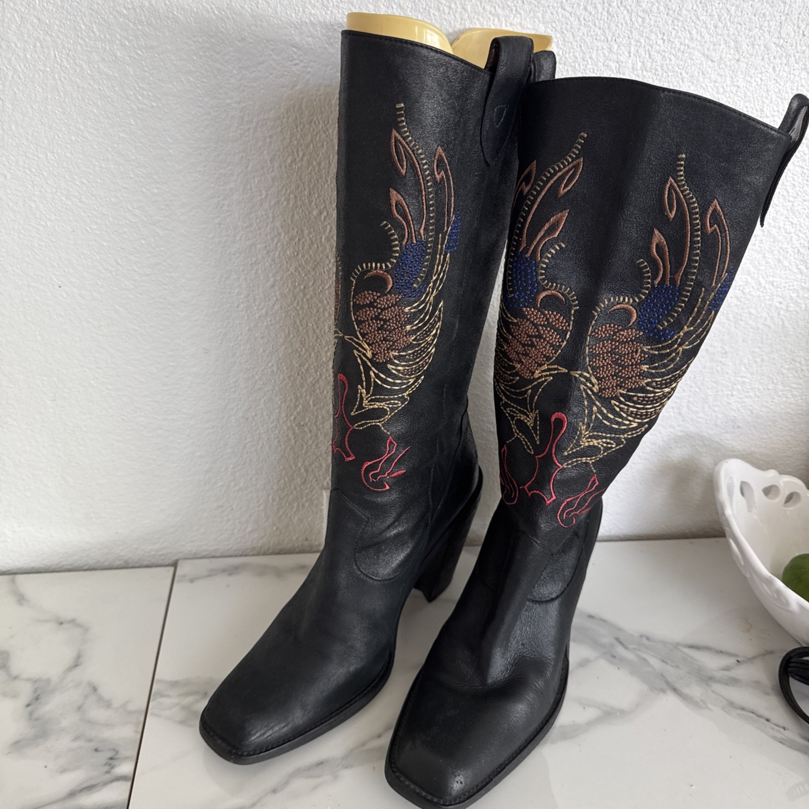 Gianni Bini cowboy boots Size 8 Knee High