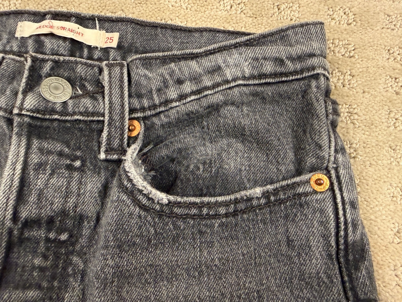 Woman’s Levi’s Wedgie Straight Premium Distressed Black Modern Big E 26×26 #1119