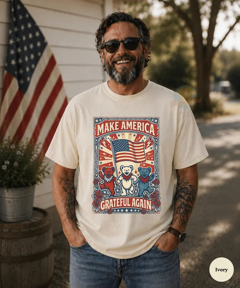 Make America Grateful Again Patriotic Bear Graphic T Shirt S-5XL