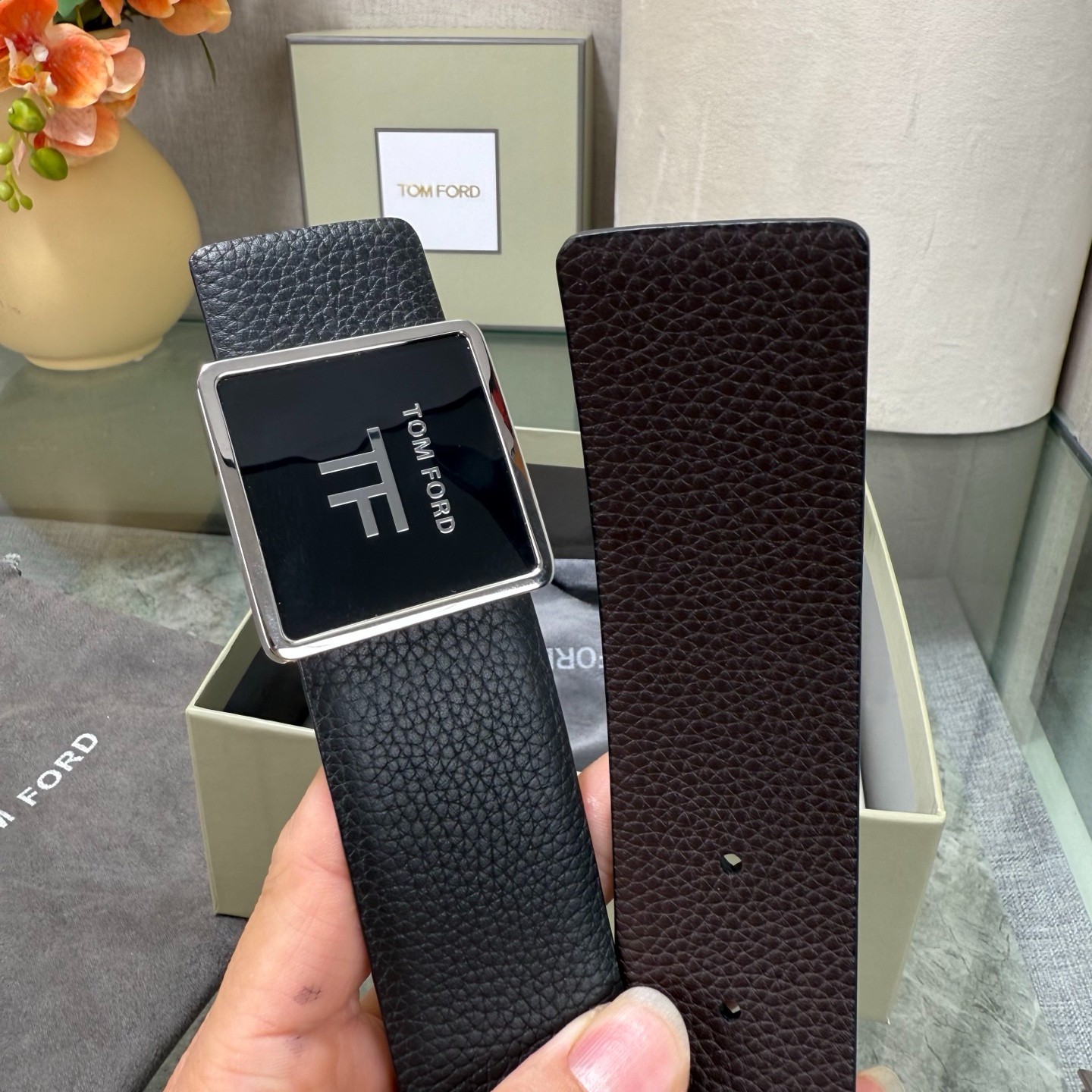 Authentic Tom Ford Reversible Leather T-Buckle Belt Luxury Designer Fashion