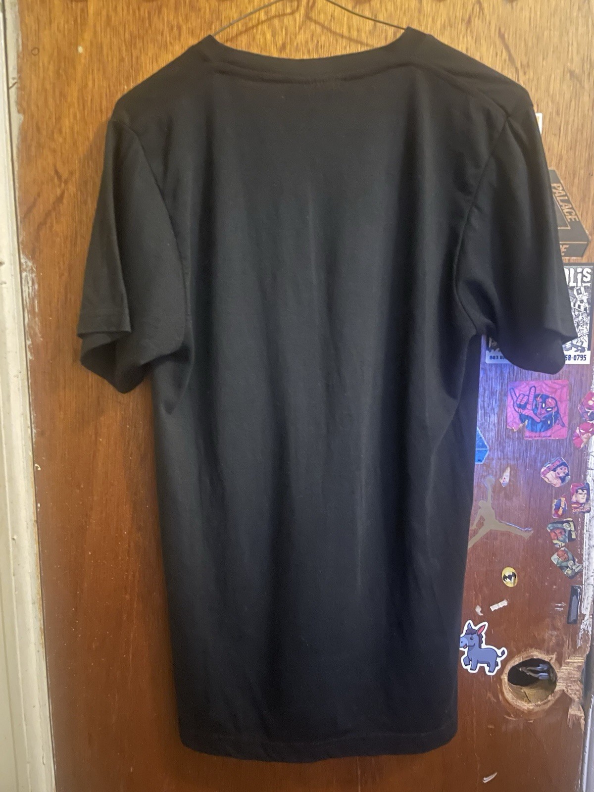 Goldstar Men’s Black V-Neck T-Shirt Size Small