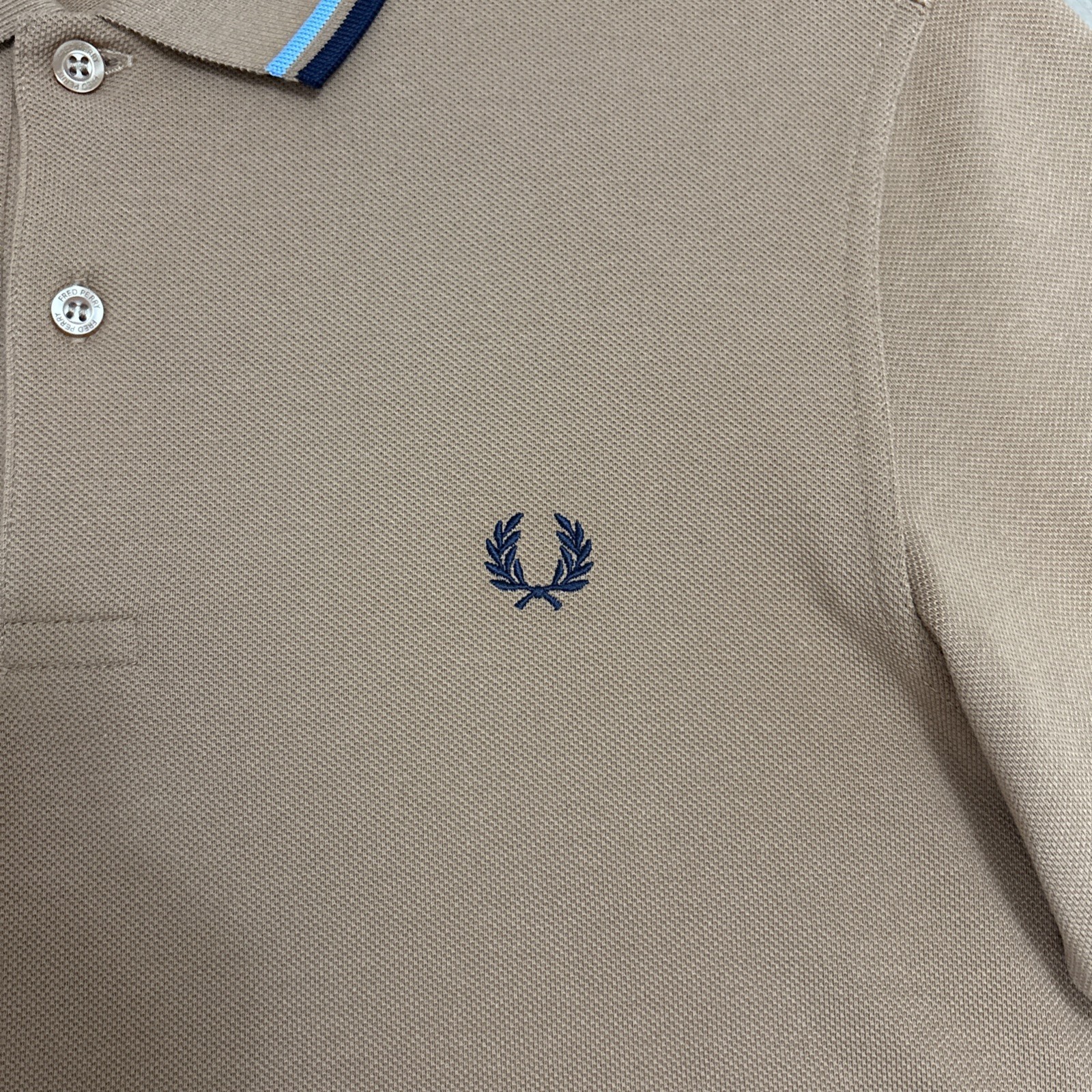 Fred Perry M3600 Polo Mens Size Small Dark Caramel/Snow White/Silver Blue BNWT