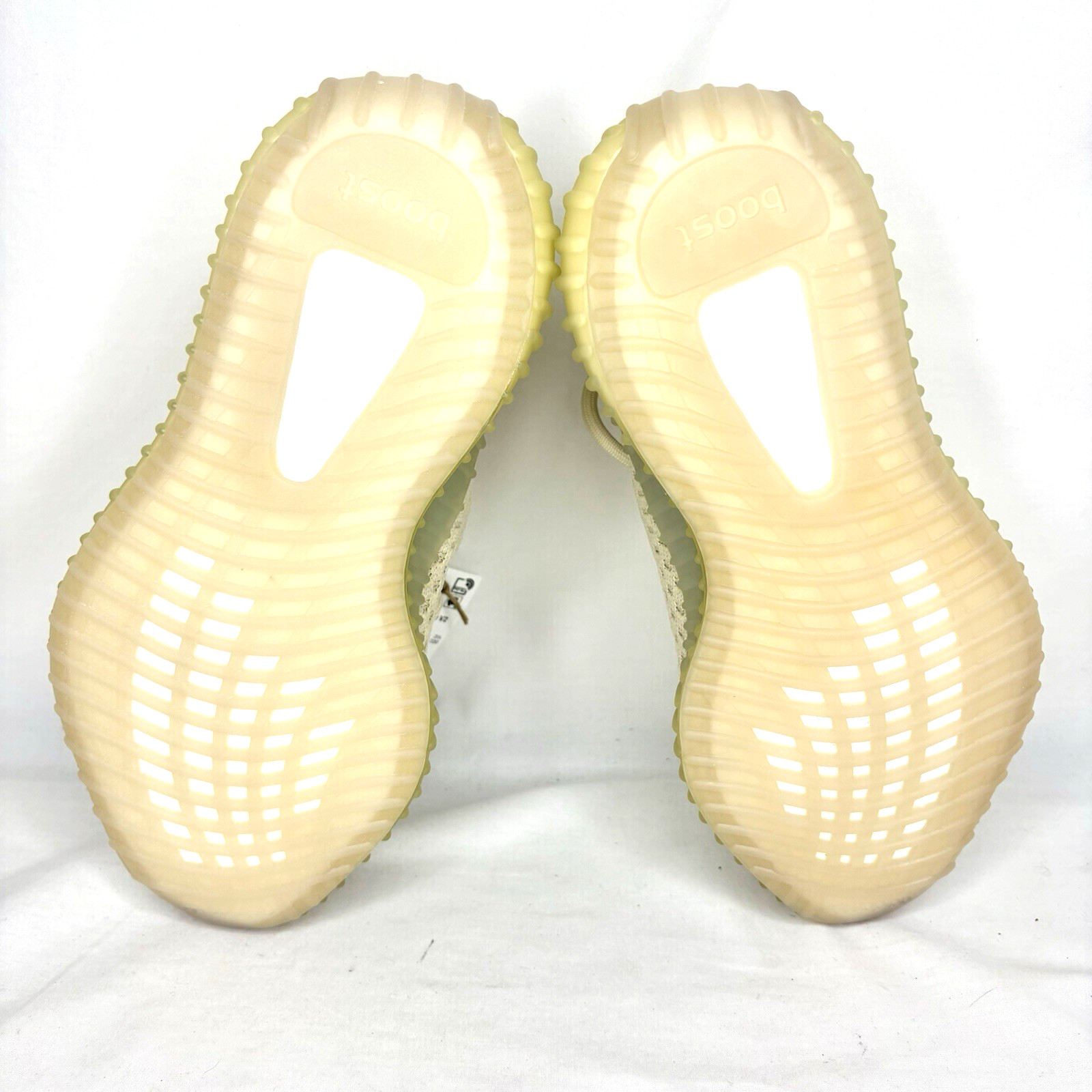 Adidas Yeezy Boost 350 V2 Mens Shoes 4 Lace Up Beige Sneakers Casual FX9028