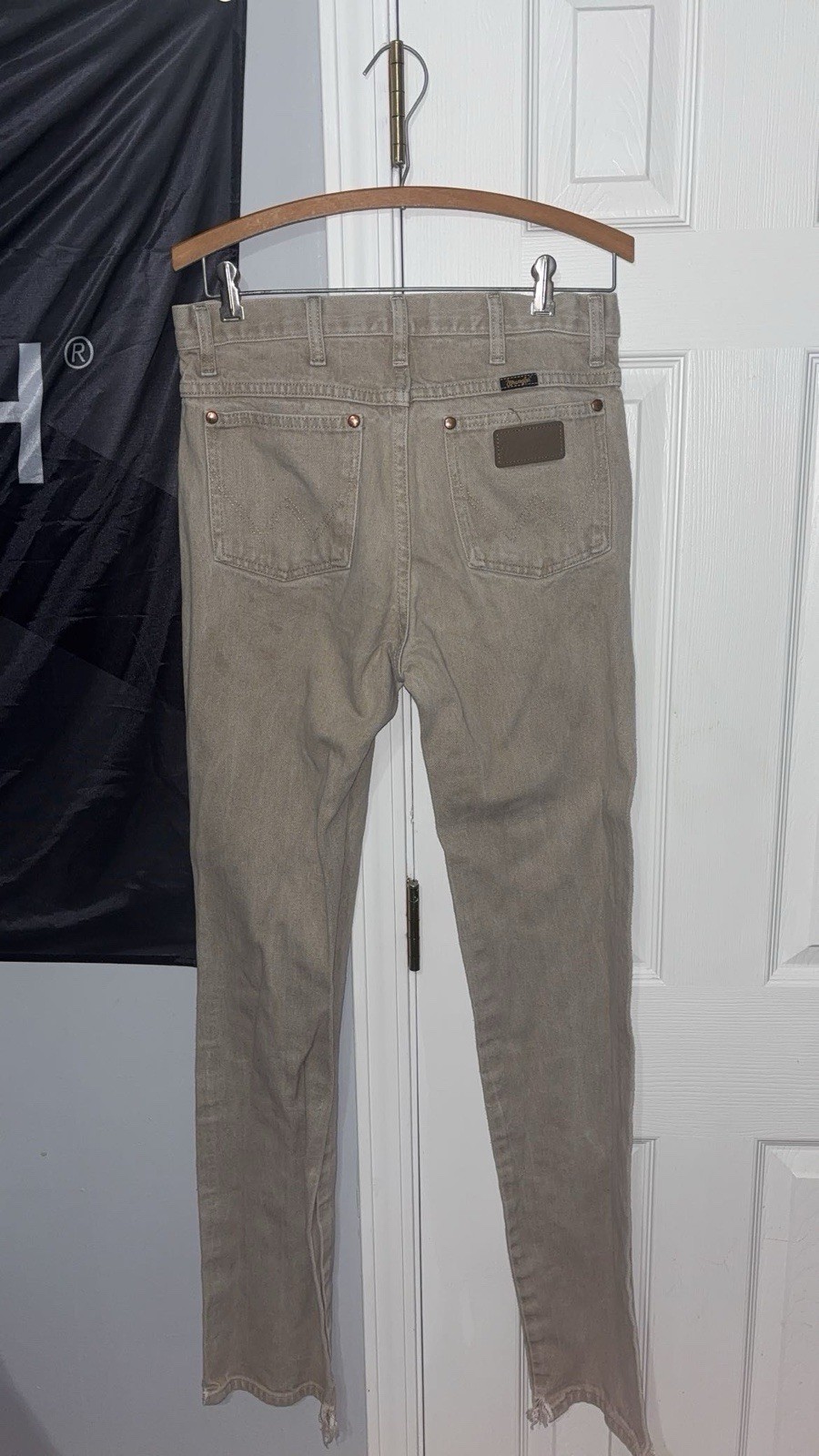 Wrangler A103 Cowboy Cut Original Fit Jeans Mens 30×32 Tan Khaki Western Denim