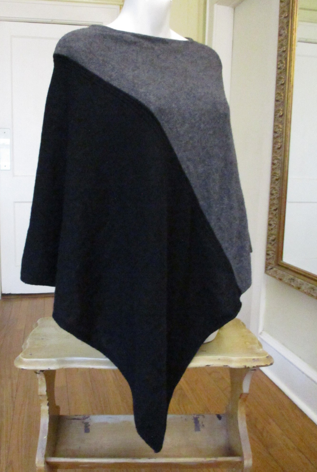 Celeste Womens Poncho One Size Sweater Gray Wool Cashmere Color Block Knit Cape