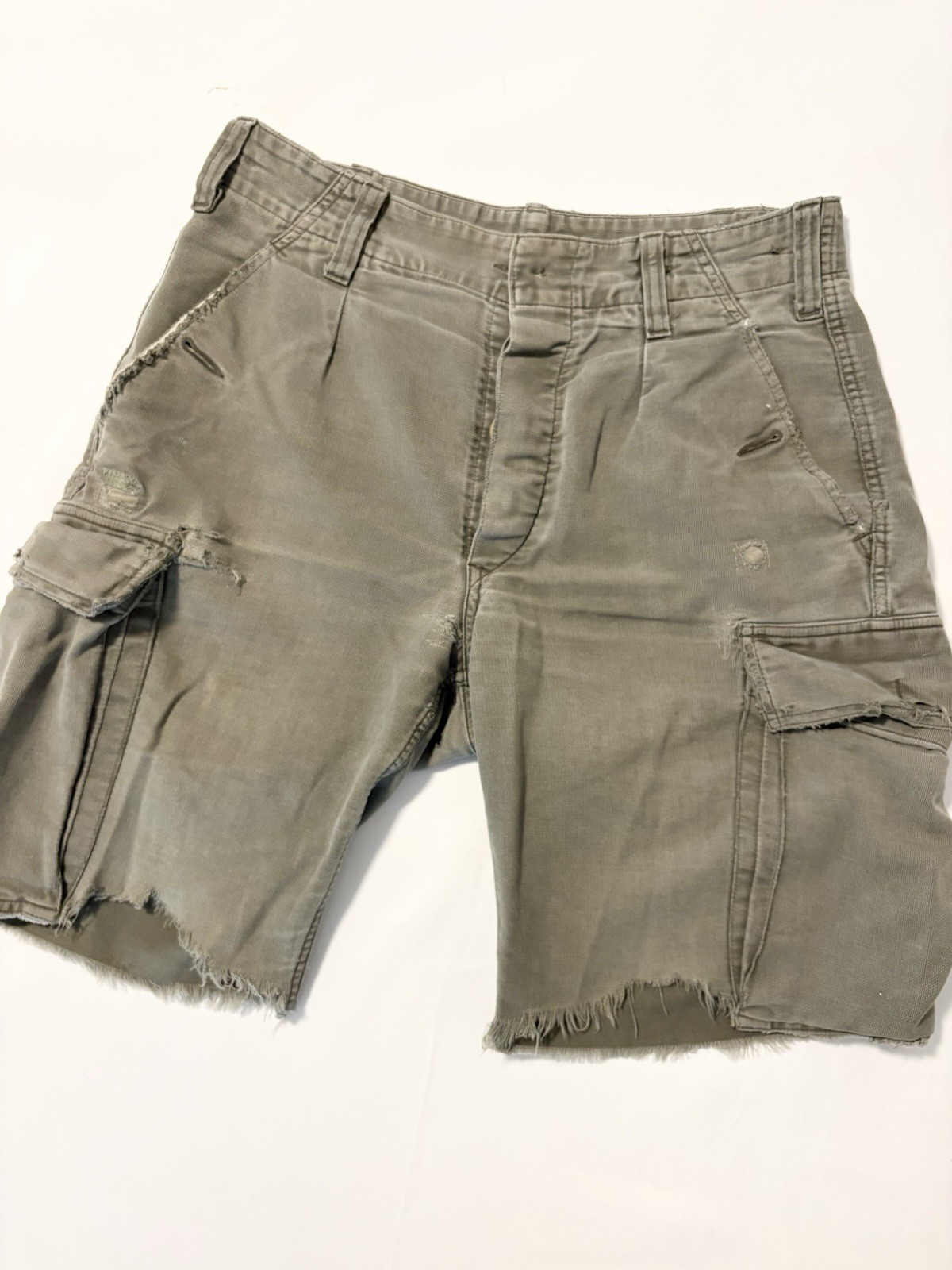 Vintage West Germany Army Cut-Off Cargo Shorts Mens 30 Green Distressed 80s