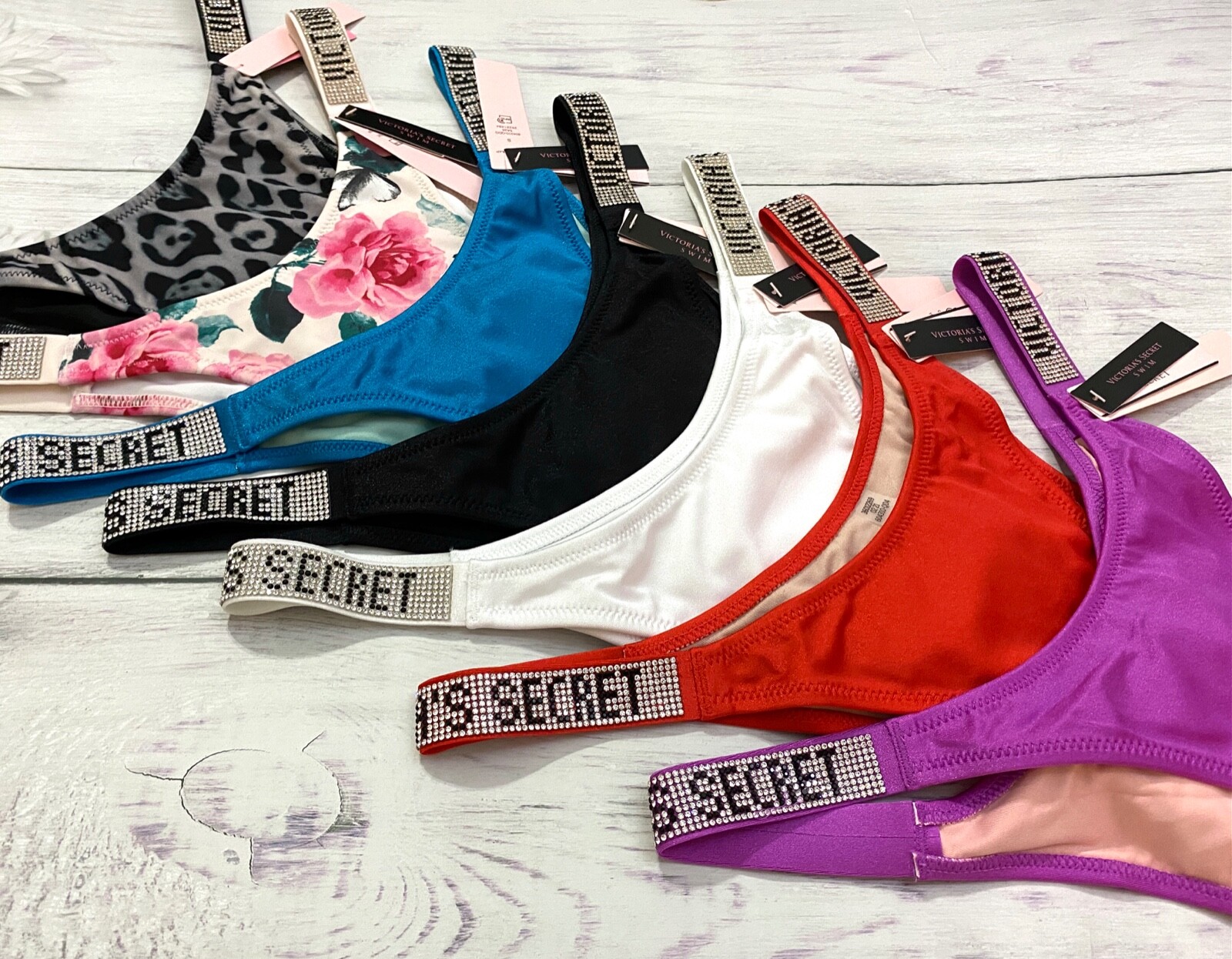 NWT Victoria’s Secret SWIM RHINESTONE SHINE STRAP BRAZILIAN BIKINI BOTTOM