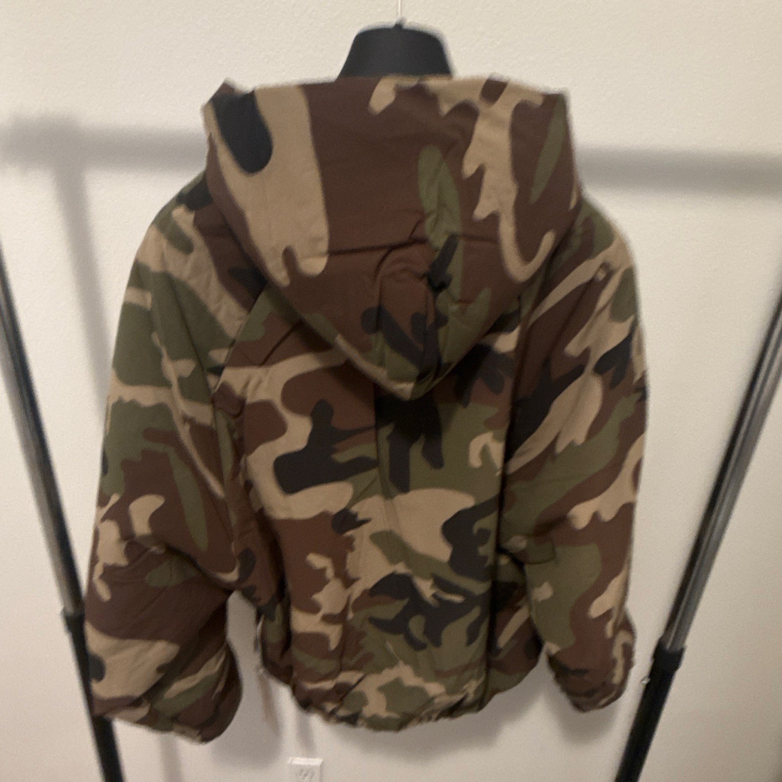 ESSENTIALS Fear of God Men’s Nylon/Viscose Camo Hooded Zip Puffer Jacket Size M