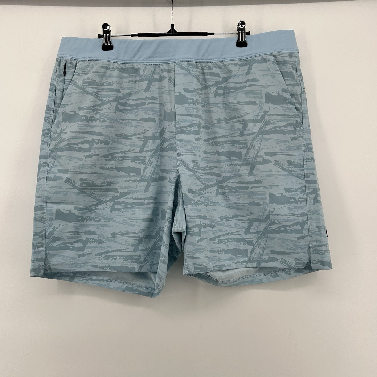 Public Rec Flex Shorts Mens 40×7.5″ Blue Lined Hybrid Athletic Beach Camp NWT