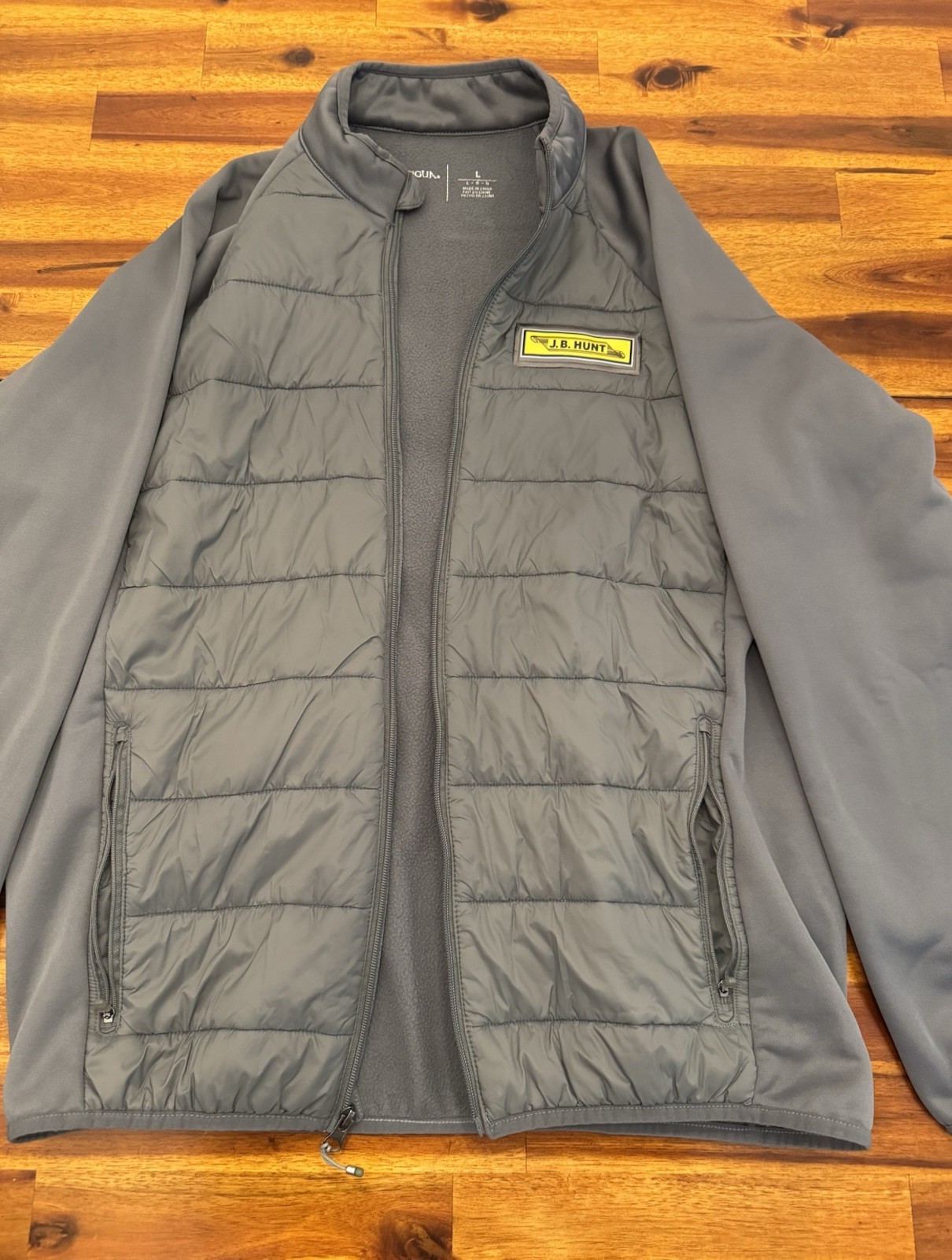Antigua Men’s Gray Full Zip Quilted Jacket w/ J.B. Hunt Logo, Size L