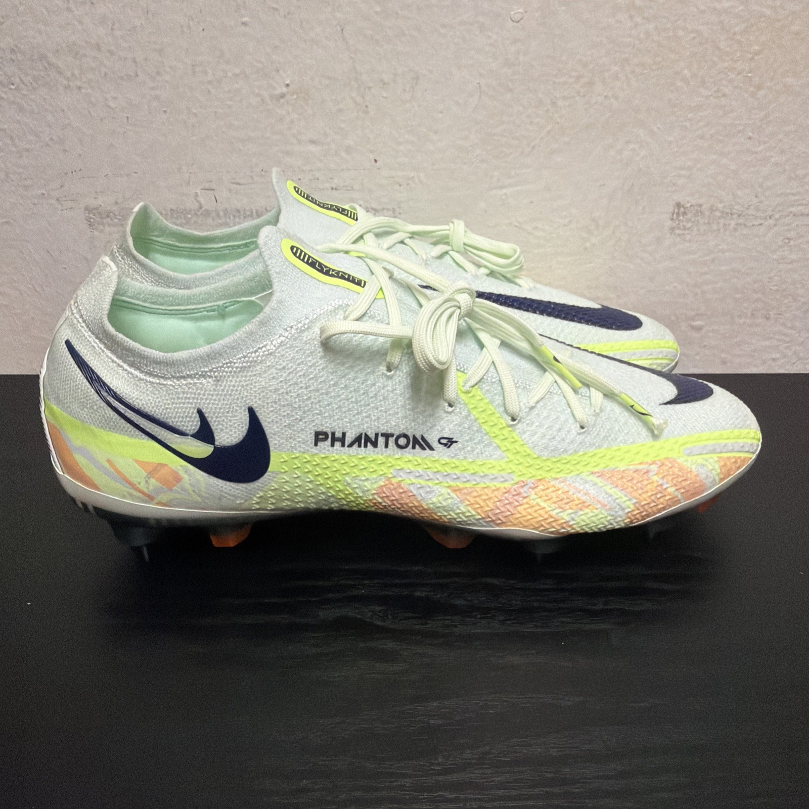 Nike Phantom GT2 Elite SG-Pro Green/Blue Soccer Cleats Size 9 DC0753-344