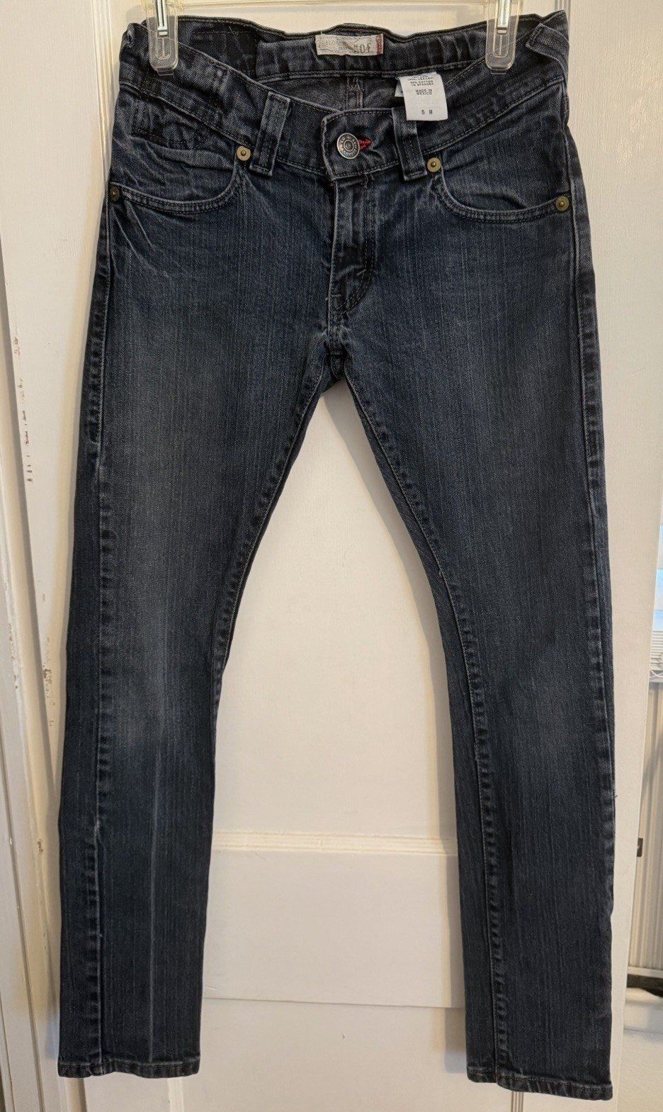 2006 Levi’s Slouch Skinny 504 Jeans Size 5M Dark Wash Blue Denim Button Zip