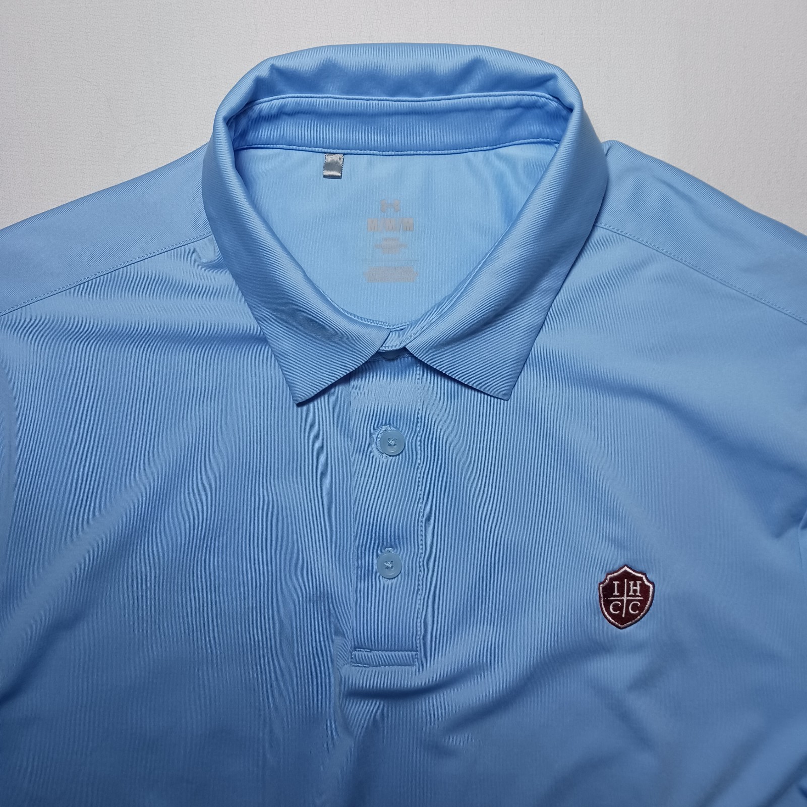 Under Armour Mens T2 Blue Polo Loose Medium Indian Hills Country Club UM0550