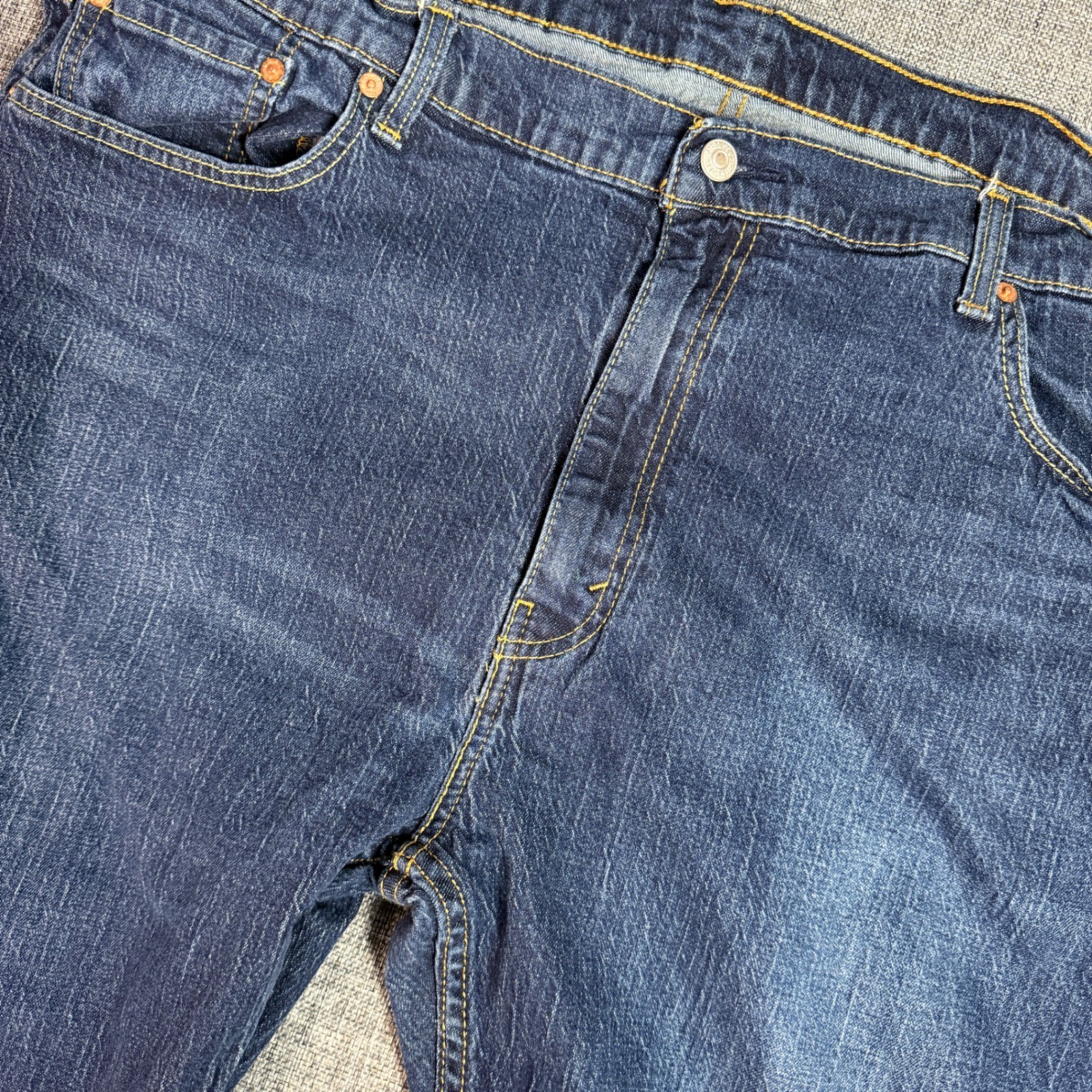 Mens Levi’s 502 Taper Fit Jeans | Waist 46 x Length 28 | Dark Wash Stretch Denim