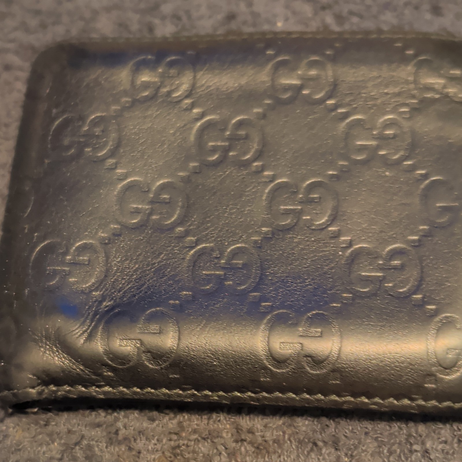 PRE-OWNED Gucci Men’s Black GG Logo Bifold Wallet with Credit Card Slots