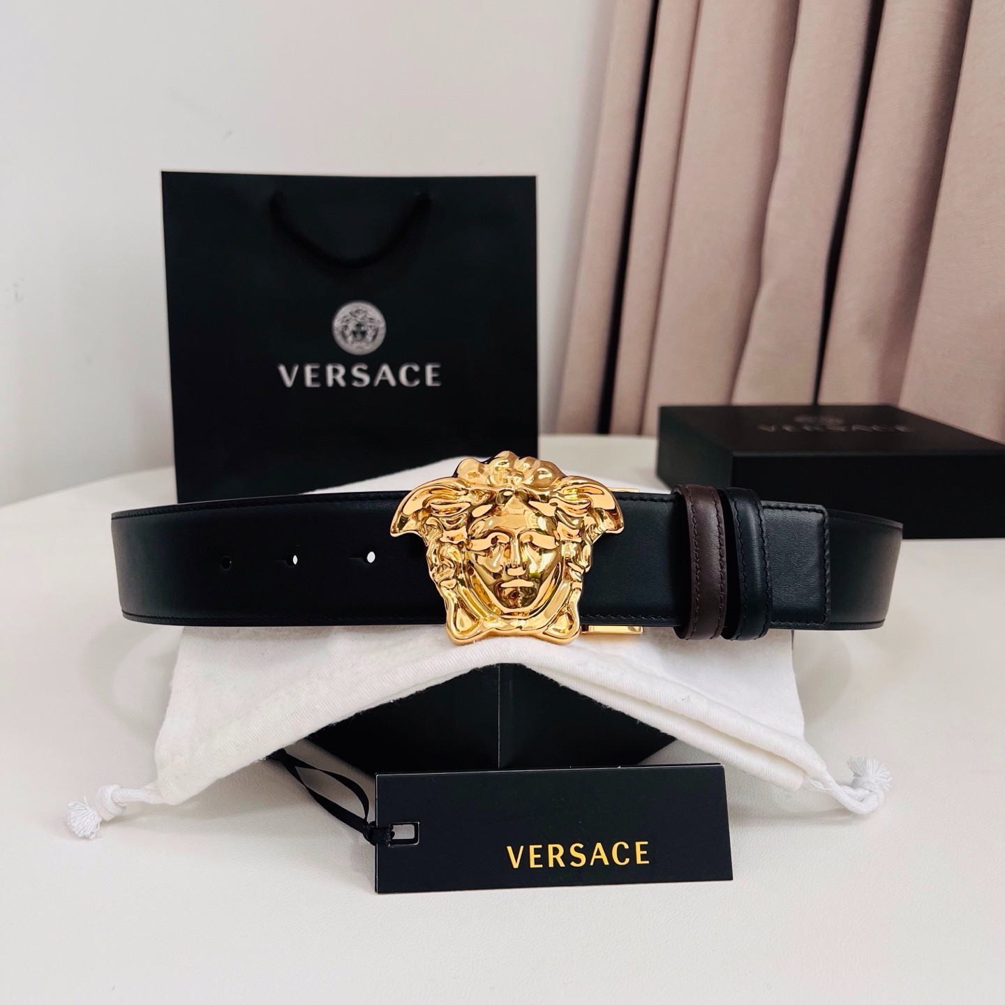 Versace belt REVERSIBLE for sale authentic Classic Belt Width:4.0cm/1.57in