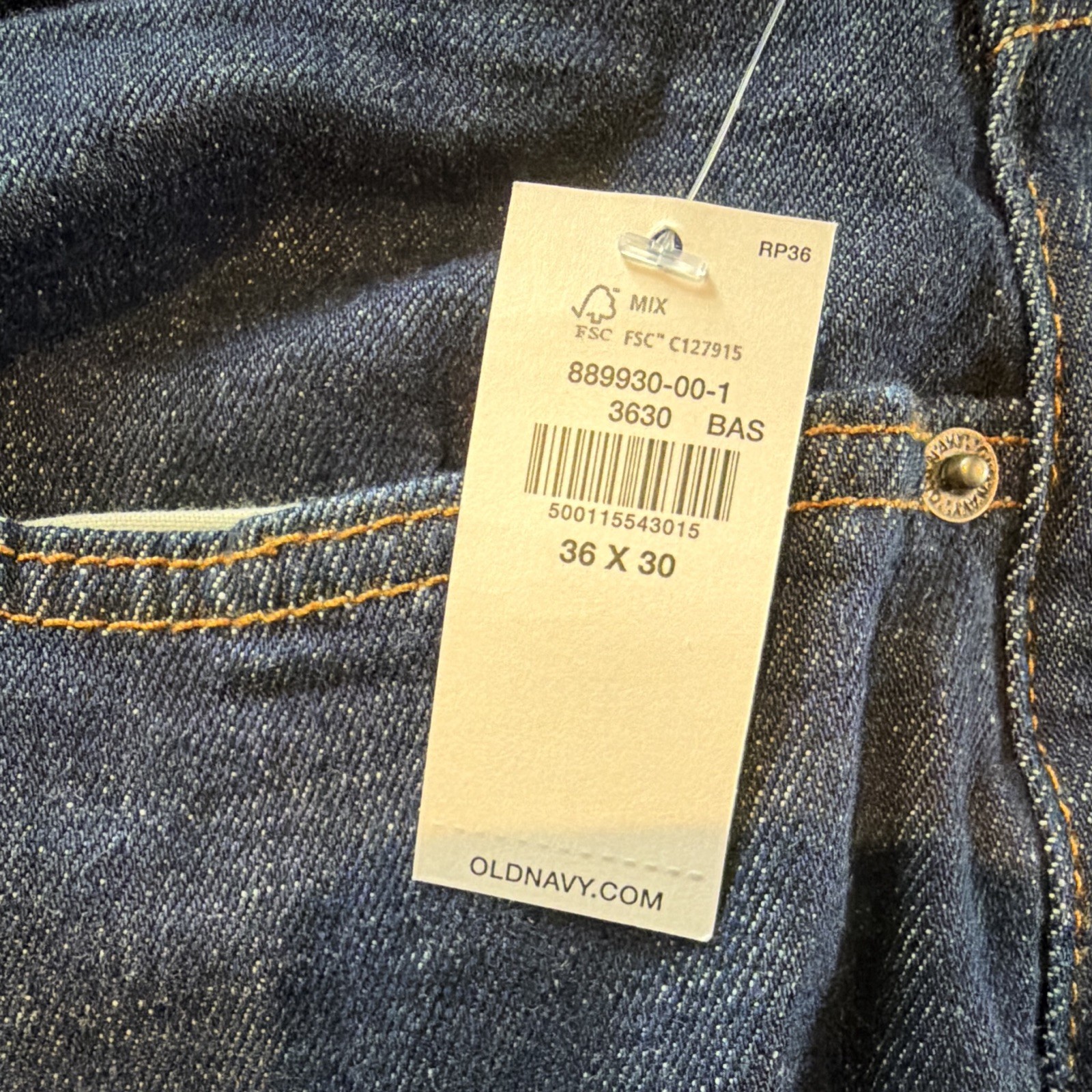 Old Navy Men’s Built-In Flex Loose Fit Straight Dark Wash Blue Denim Jeans